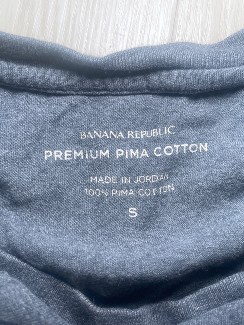 Banana Republic Men's Short Sleeve Tee 100% Pima Cotton Charcoal - Picture 6 of 6